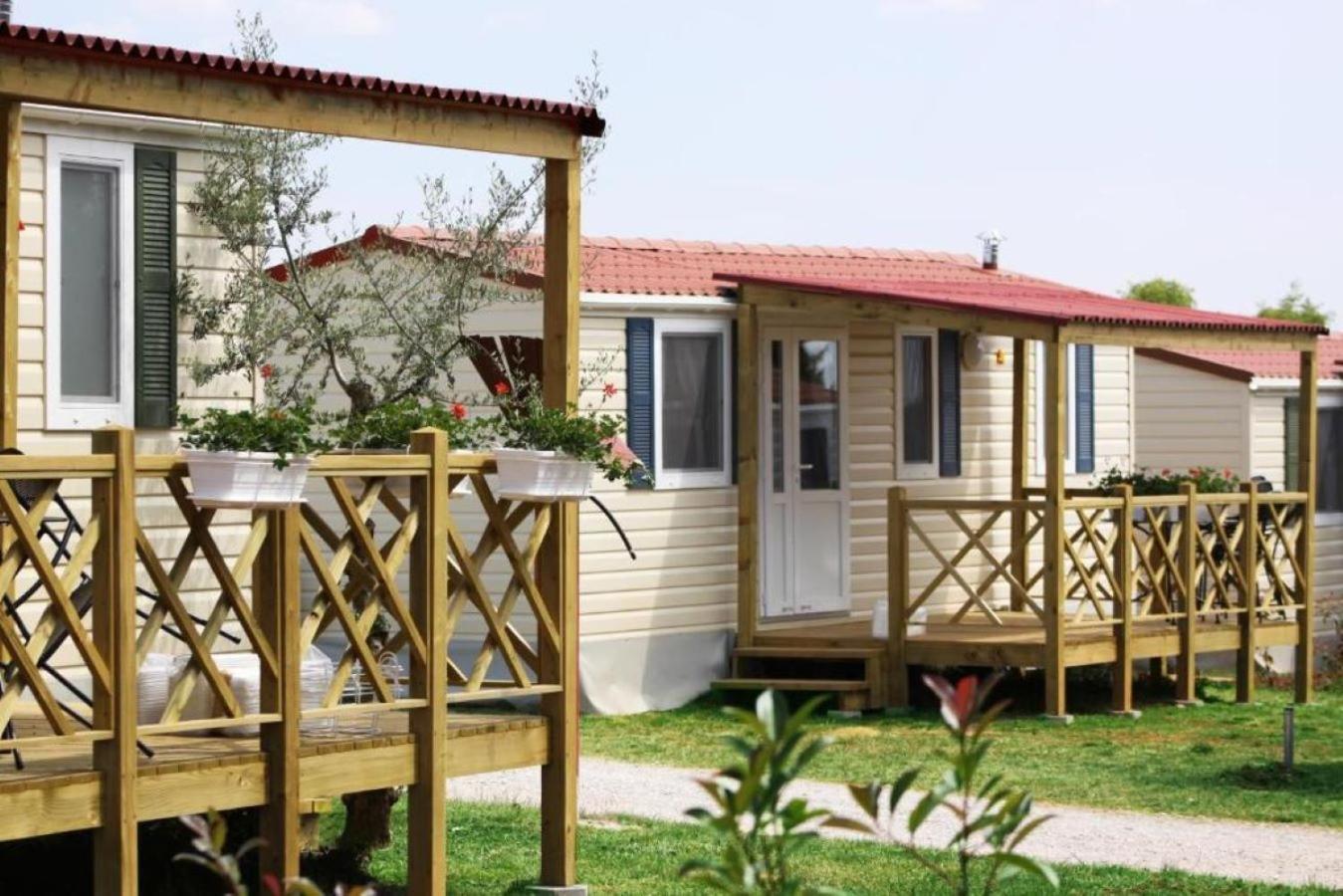 Aminess Planet Camping Holiday Homes Sirena Novigrad Istria Buitenkant foto